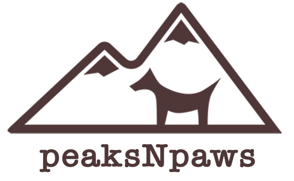 peaksNpaws logo with mountains and dog